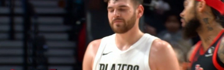 世界杯直播入口-👀第三节末段 斯普利特换下克林根 但没上杨瀚森 上了小阵容