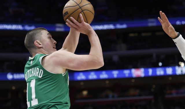 世界杯手机观看下载-1米85乱杀！布朗&amp;普理查德击穿湖人外防线 防守硬度是致命差距